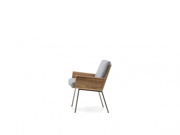 Silla_daiki-outdoor-chair-Minotti_MINIM_gris