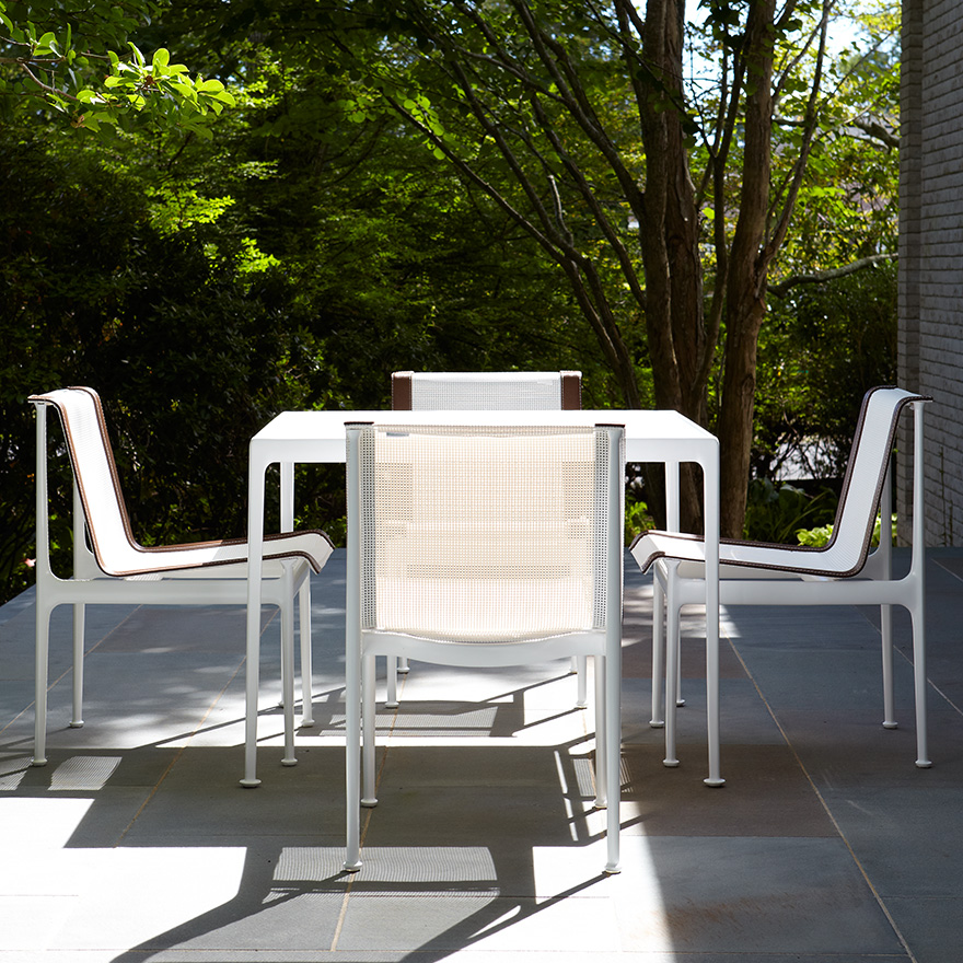 Sillas de exterior 1966 Dining Armless Chair | MINIM – mobiliario e