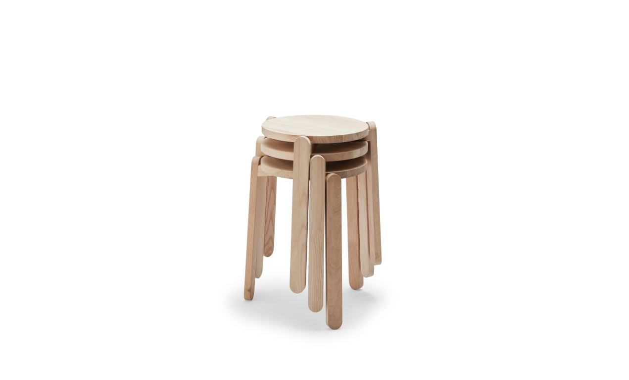 https://www.minim.es/sites/default/files/productos/imagenes/NOMAD%20STOOL%20-%20TABURETE%20BAJO%20-%20SKAGERAK%20-%20MINIM%20-%20taburetes%20apilables.png