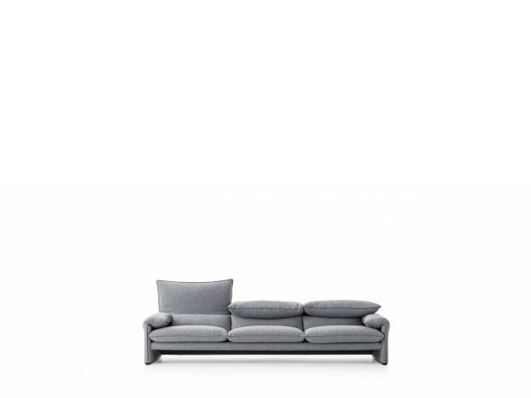 Cassina_maralunga40maxi-sofa_vico_magistreti en minim barcelona