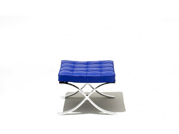 Knoll, Barcelona Stool