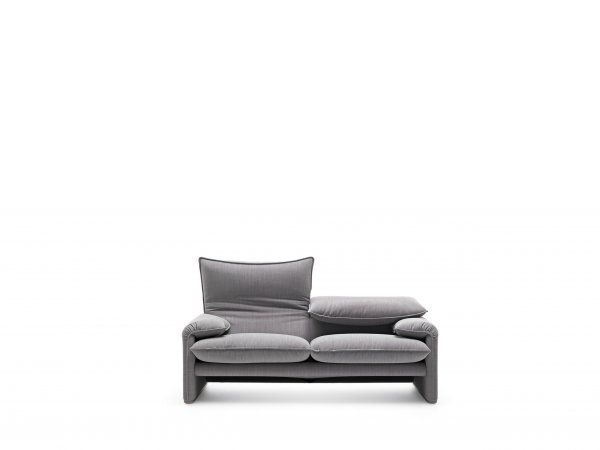 Cassina, 675 Maralunga 40