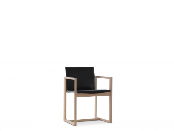 Cassina, 184 Eve