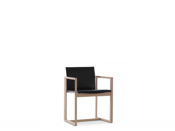 Cassina, 184 Eve