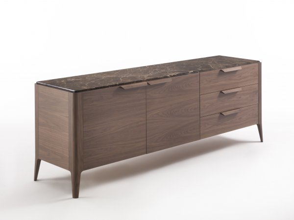 Porada, Atlante credenza