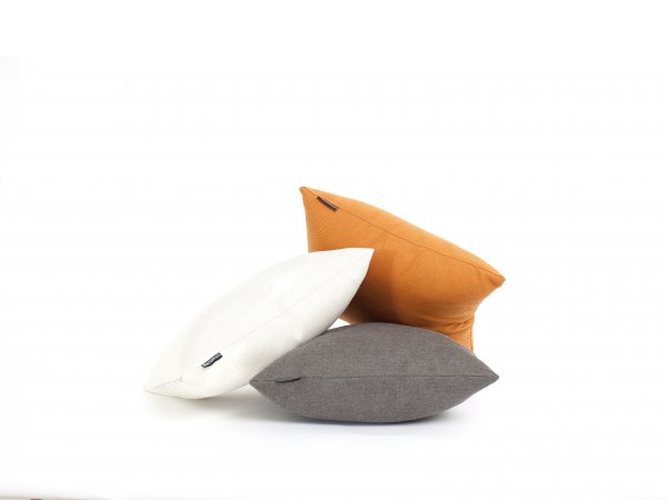 Roshults, Garden easy pillows