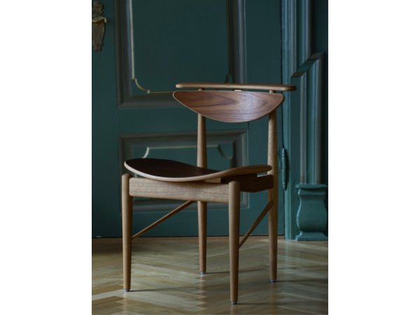 House of Finn Juhl, Reading chair