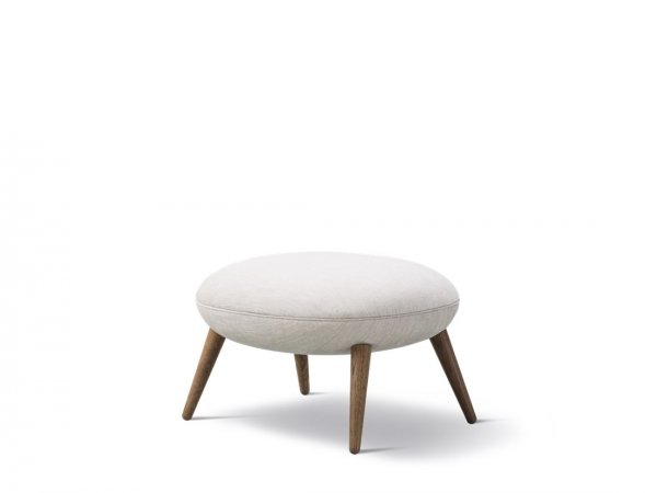 Swoon - Ottoman - reposapies - pouf - fredericia - MINIM - base de madera - blanco