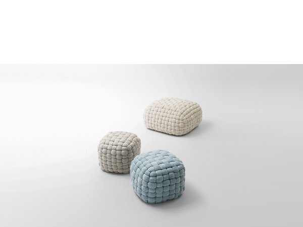 Tobit_pouf_muebles exterior_Paola Lenti_MINIM