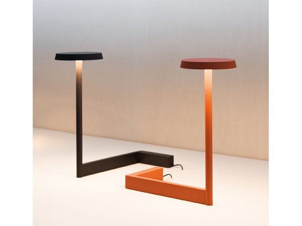 Vibia-FlatSobremesa-IchiroIwasaki-MINIM Showroom