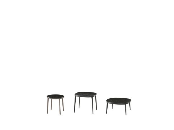 maxalto_small-table_Caratos_minim showroom