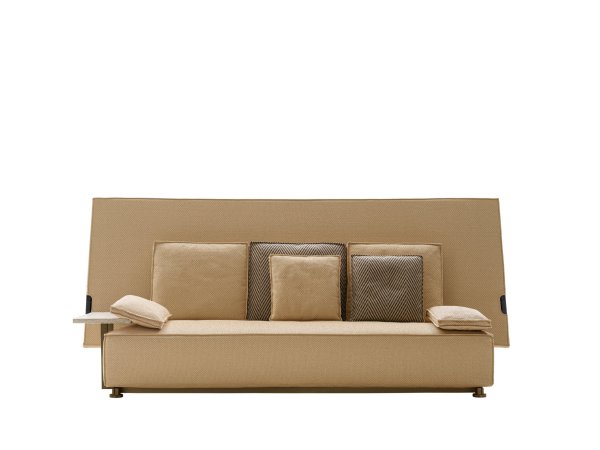 outdoor_sofa_Oh-It-Rains-b&b-minim showroom