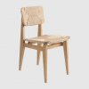 C-Chair_silla de comedor_Silla de madera de roble_asiento de cuerda_Gubi_MINIM