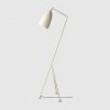 Grasshoppa_Floor Lamp_lámpara de pie_lámpara blanca_Gubi_MINIM