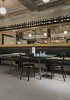 Ring - mesa de comedor - madera - Gebrueder Thonet Vienna - MINIM - lifestyle restaurante