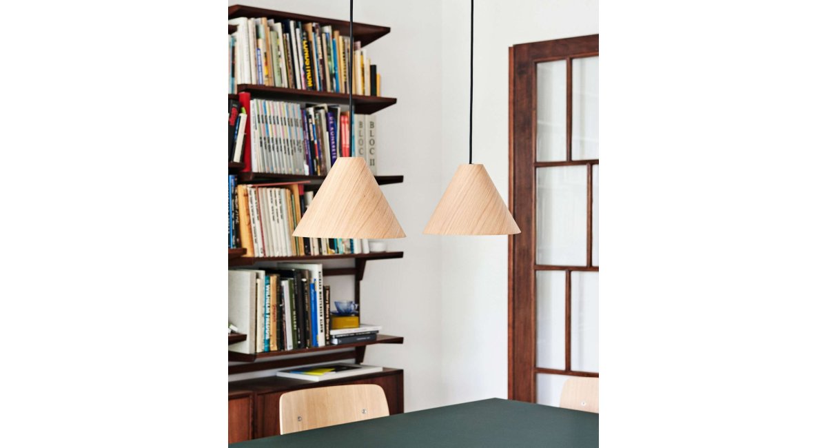 hay 30 degree minim showroom outlet