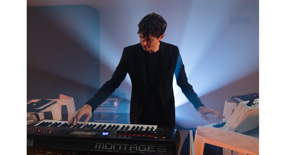 20MINIM PARTY Francesco Tristano