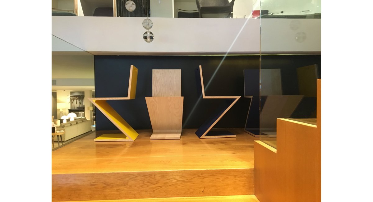 Escaparate Cassina en MINIM Barcelona