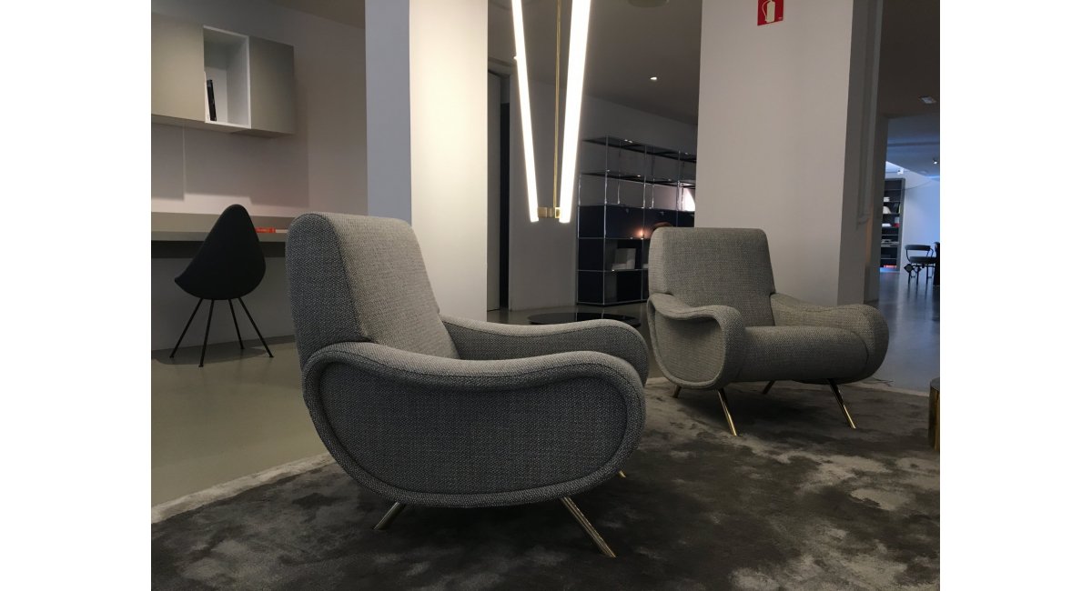 Escaparate Cassina en MINIM Barcelona