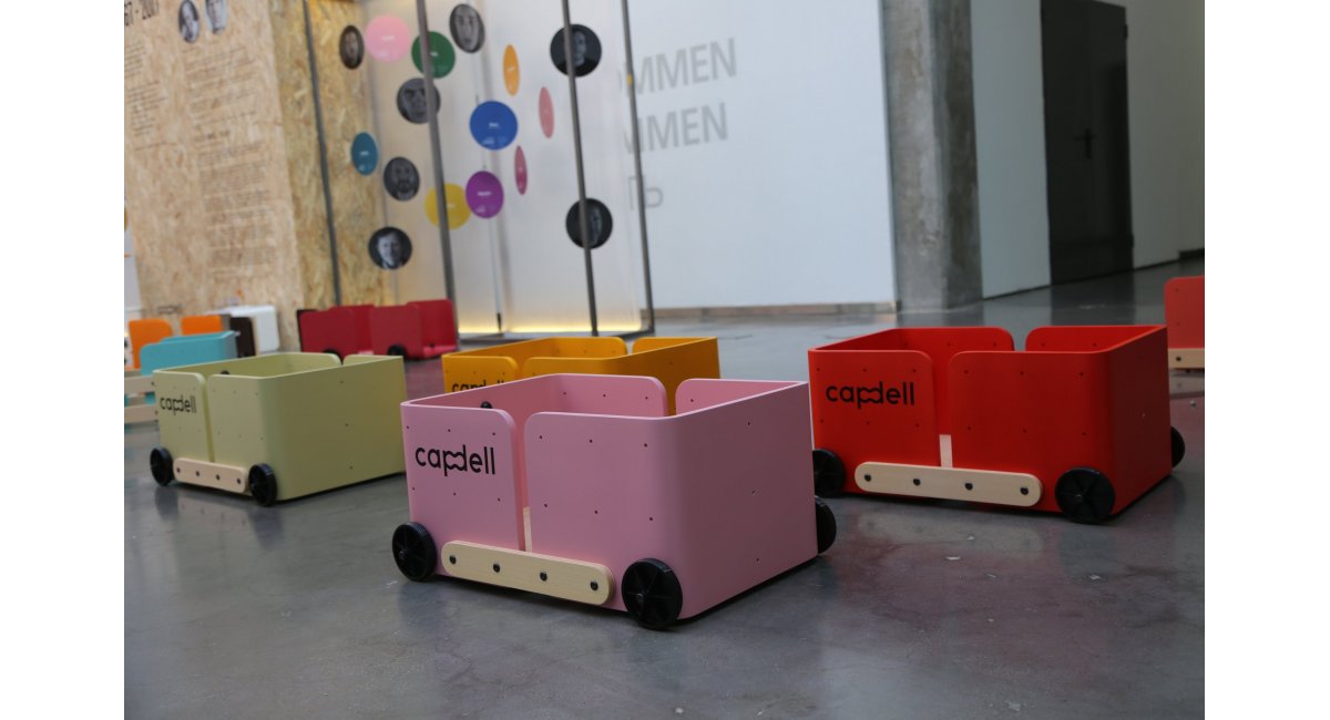 Escaparate solidario Navidad MINIM Barcelona