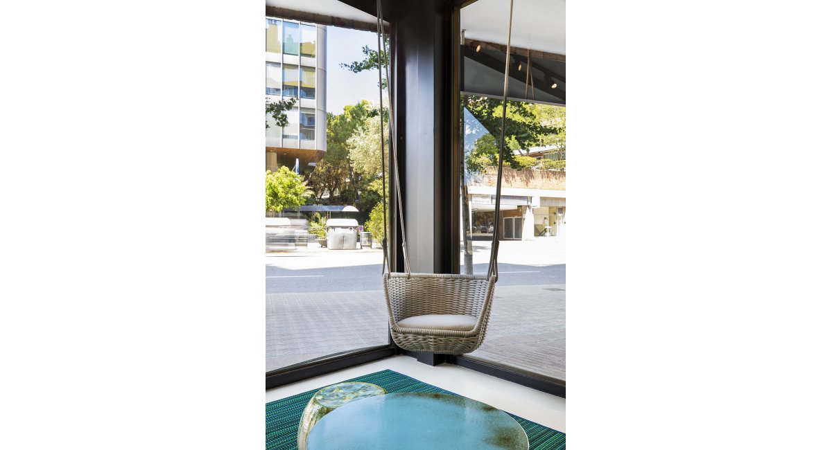 Escaparate MINIM Barcelona Paola Lenti