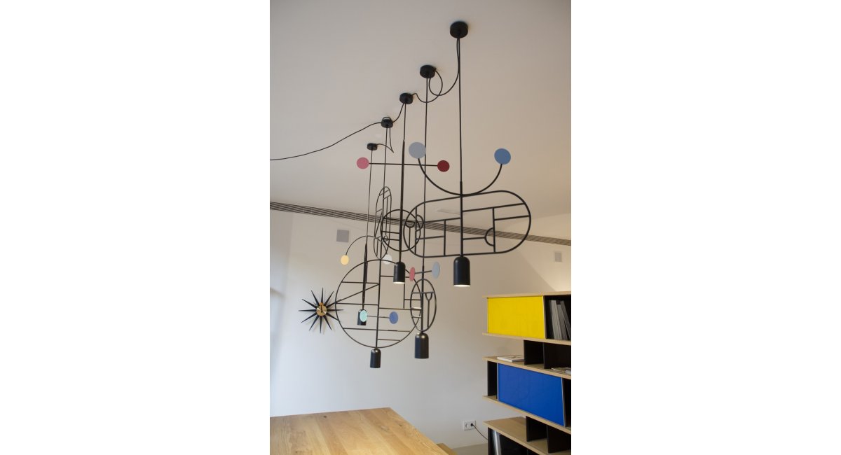 Presentación de "Lines & Dots" en imágenes