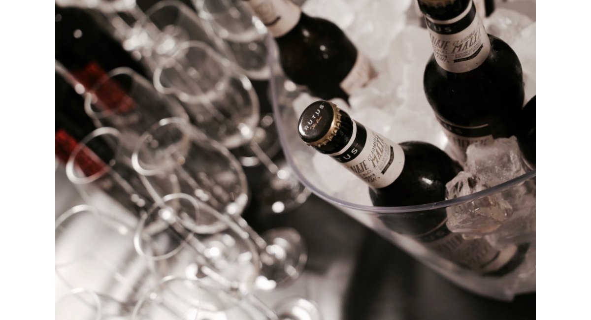 Inauguración de la exposición "Descubriendo a Finn Juhl"