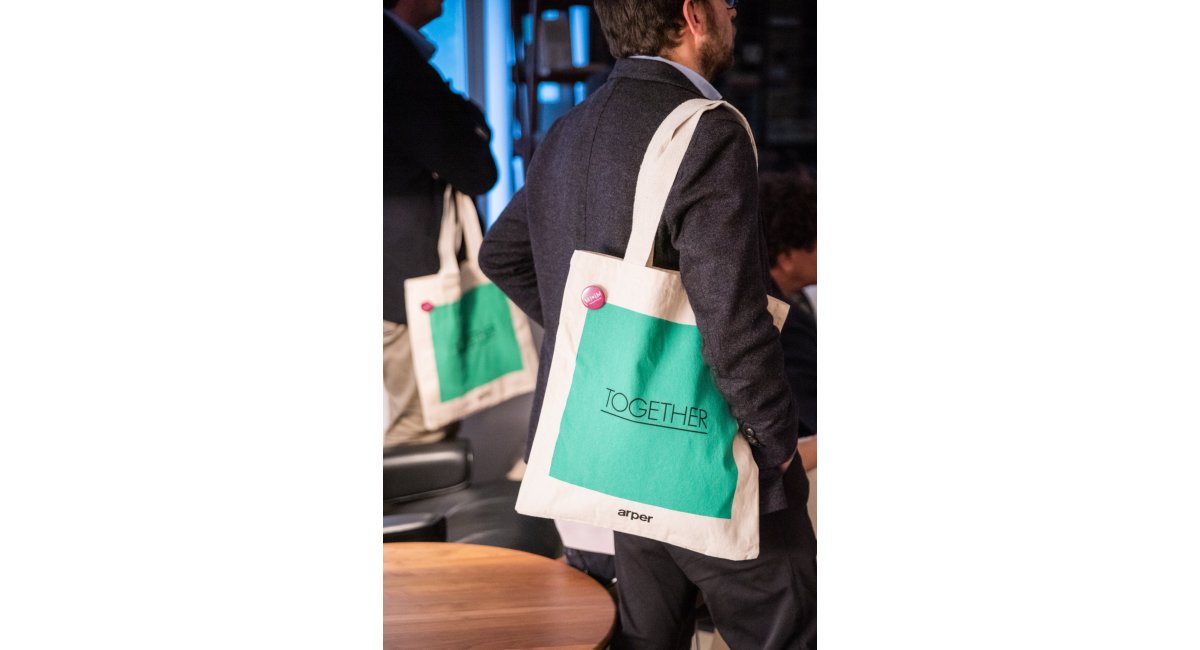 Lina Bo Bardi y la Bowl Chair en MINIM Barcelona