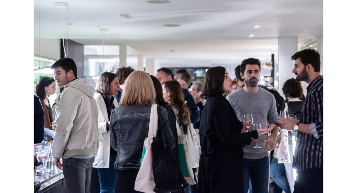 Lina Bo Bardi y la Bowl Chair en MINIM Barcelona