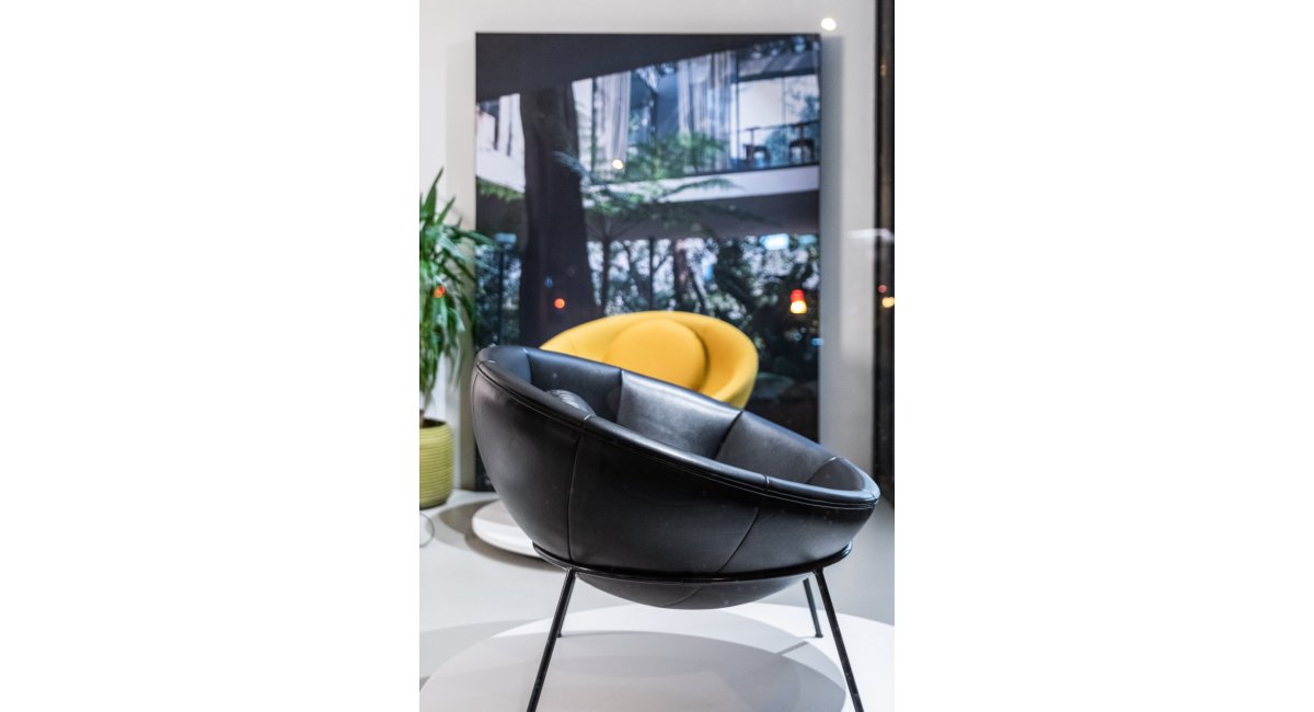 Lina Bo Bardi y la Bowl Chair en MINIM Barcelona