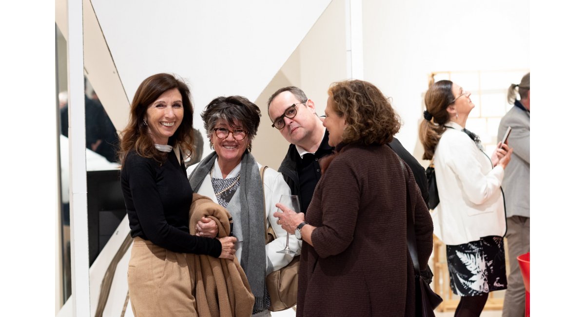 Invitados disfrutando del evento