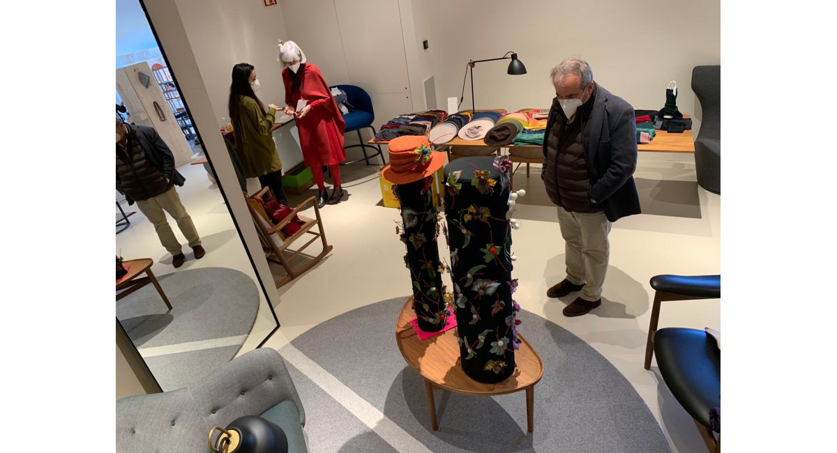 Mercadillo navideño - Puesto Candela Cort - MINIM Madrid