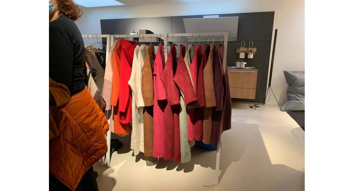 Mercadillo navideño - Puesto Despuntadas - MINIM Madrid