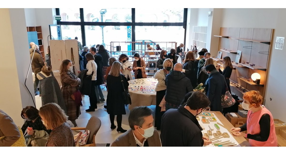 Sábado 12 de diciembre - mercadillo navideño - MINIM - Madrid