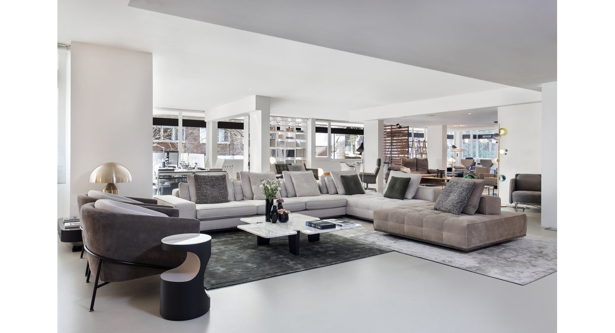 Sistema de asientos Lawrence de Minotti en color gris por Rodolfo Dordoni en MINIM Barcelona
