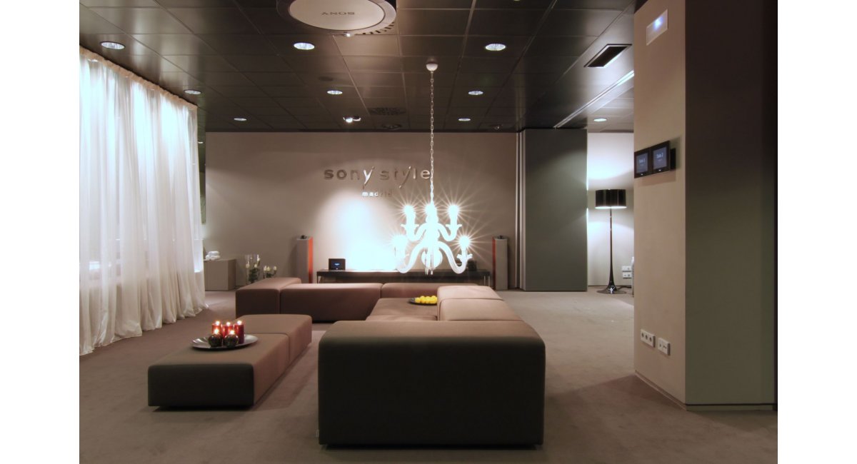 MINIM gana el premio IPlus por la tienda SonyStyle