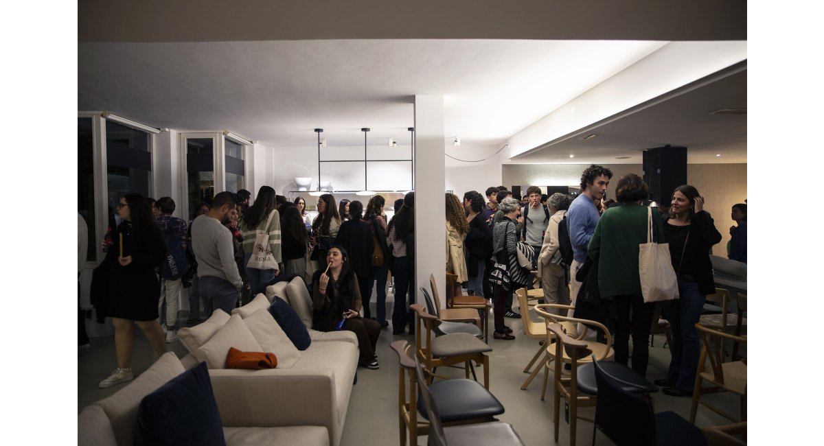 Presentación de las bases de los Premios Habitácola 2024 en MINIM Barcelona