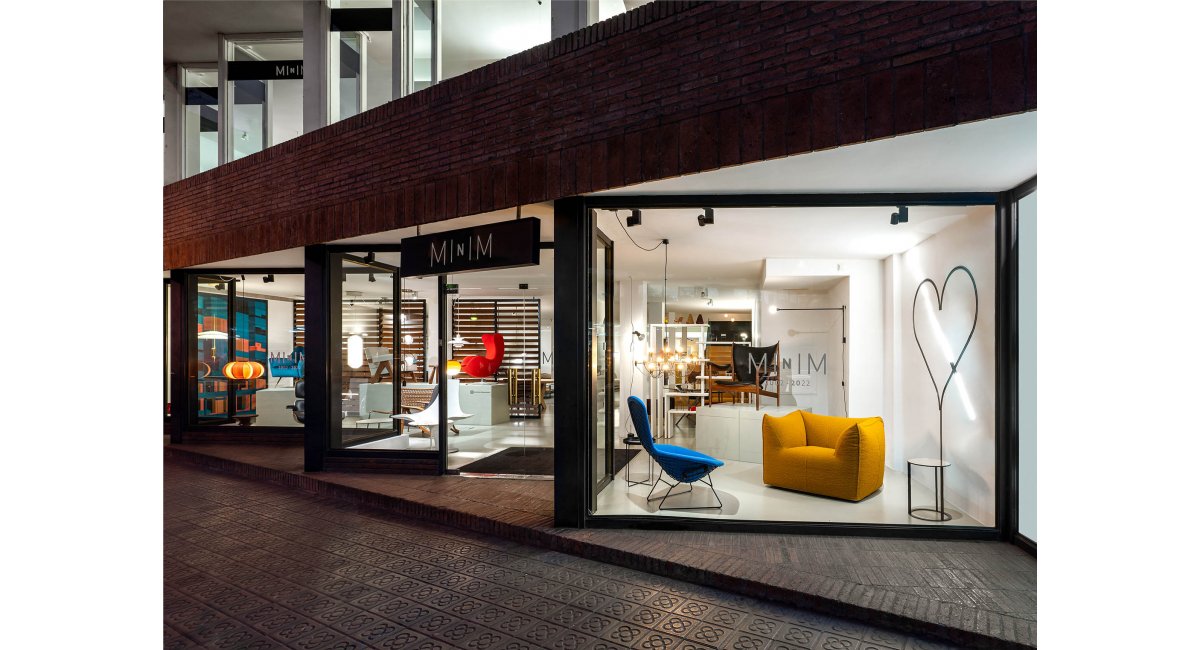 escaparate MINIM Barcelona 20 iconos del diseño contemporáneo