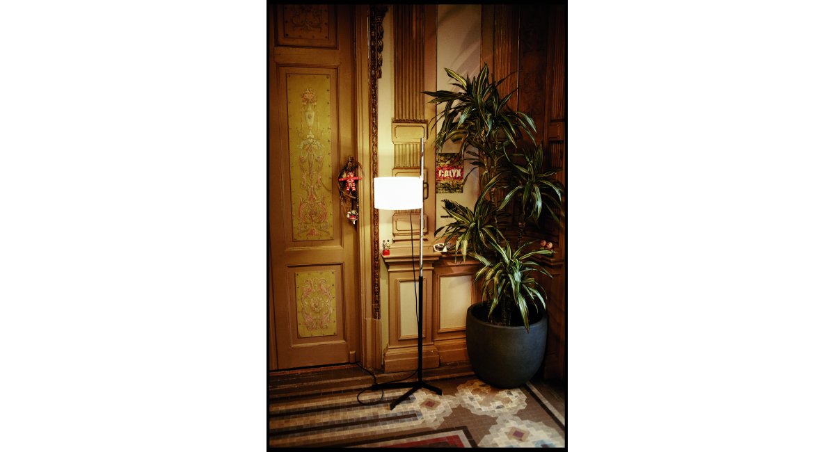 Santa &amp; Cole, TMC