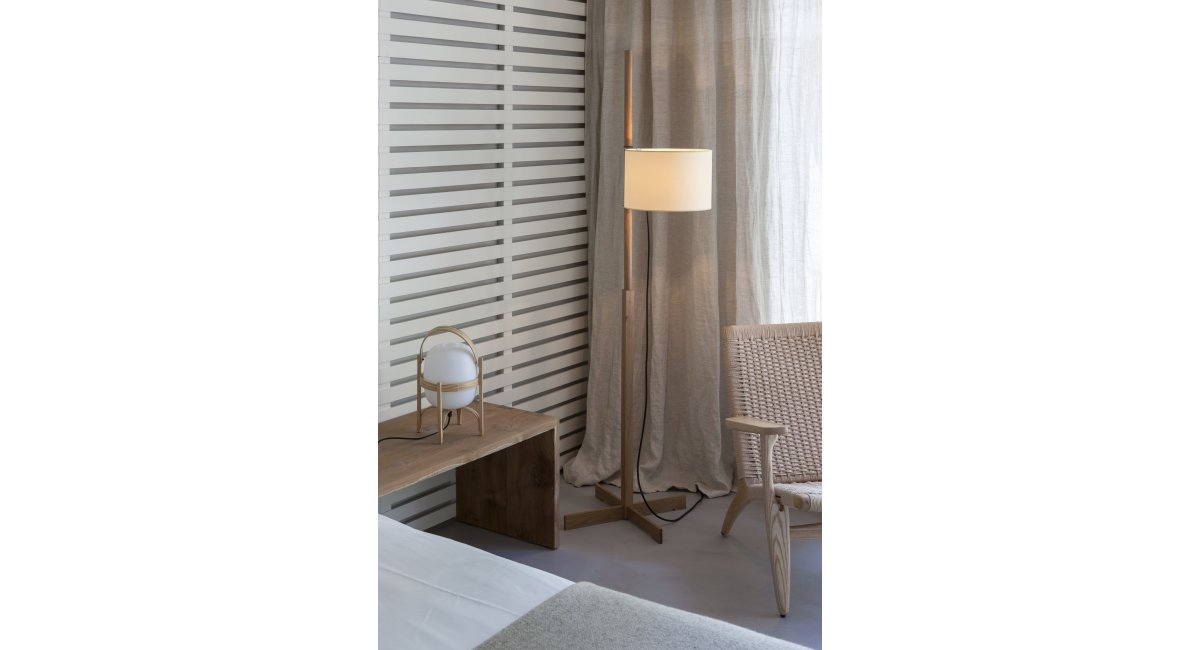 Santa &amp; Cole, TMM