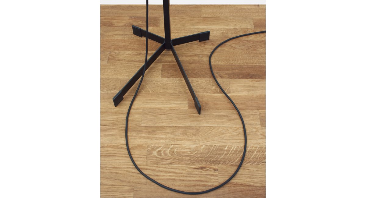 Santa &amp; Cole, TMC