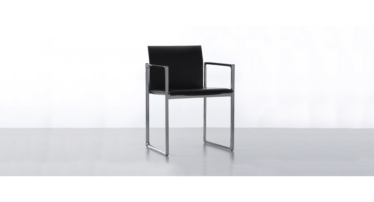 Cassina, 184 Eve