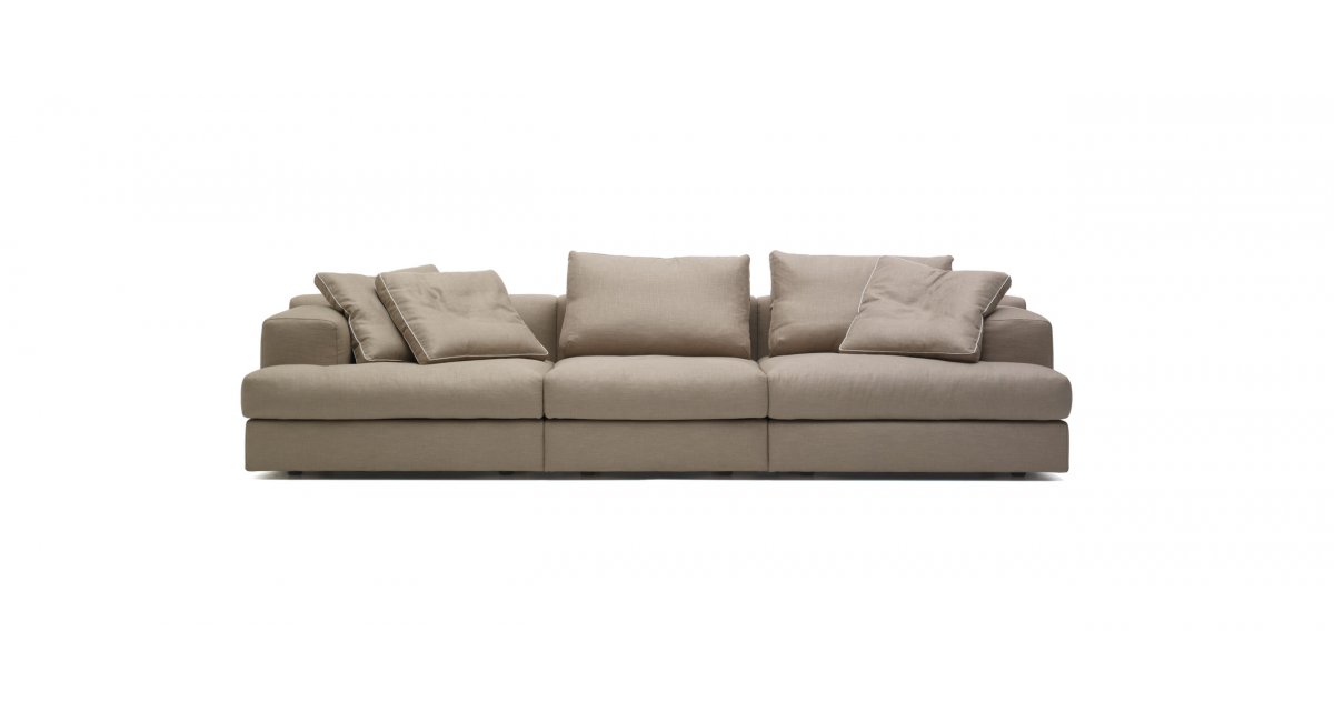 Cassina, 192-193 Miloe