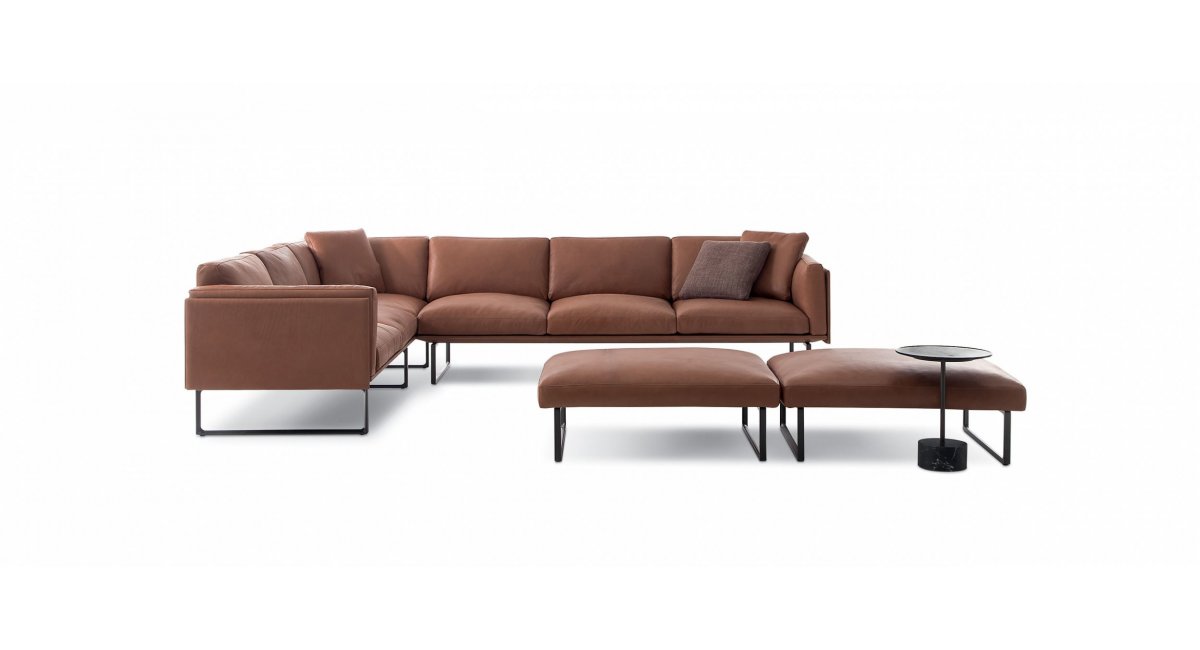 Cassina, 202 Otto