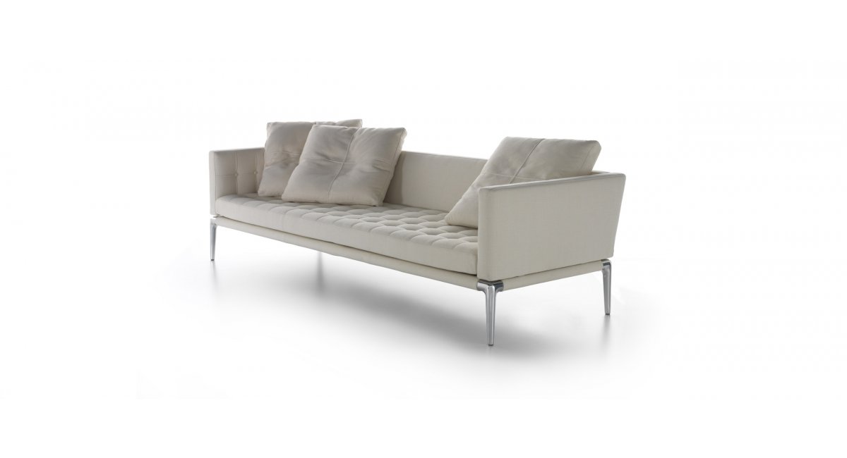 Cassina, 243 Volage