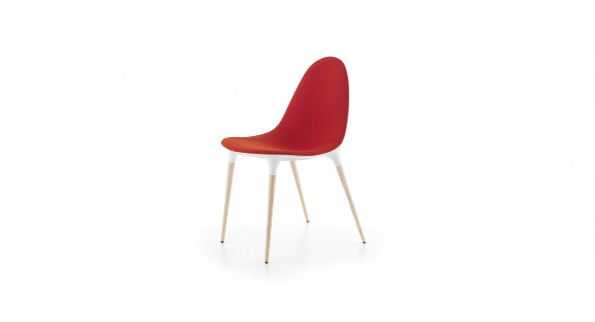 Cassina, 245-247 Caprice