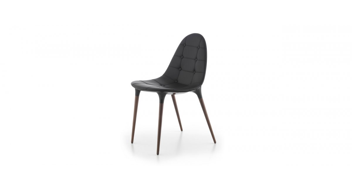 Cassina, 245-247 Caprice