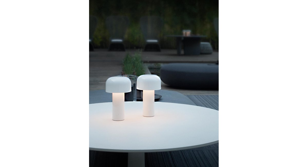 bellhop Table Lamp - lámpara portatil - Flos - MINIM
