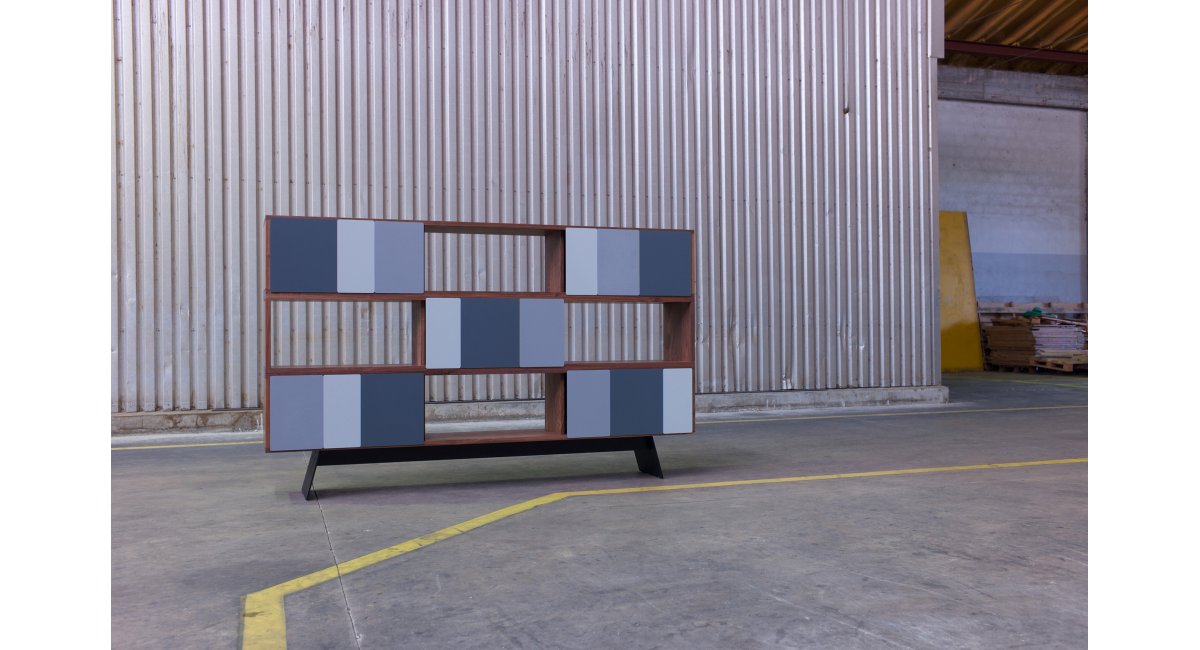 De La Espada, Different Trains Cabinets