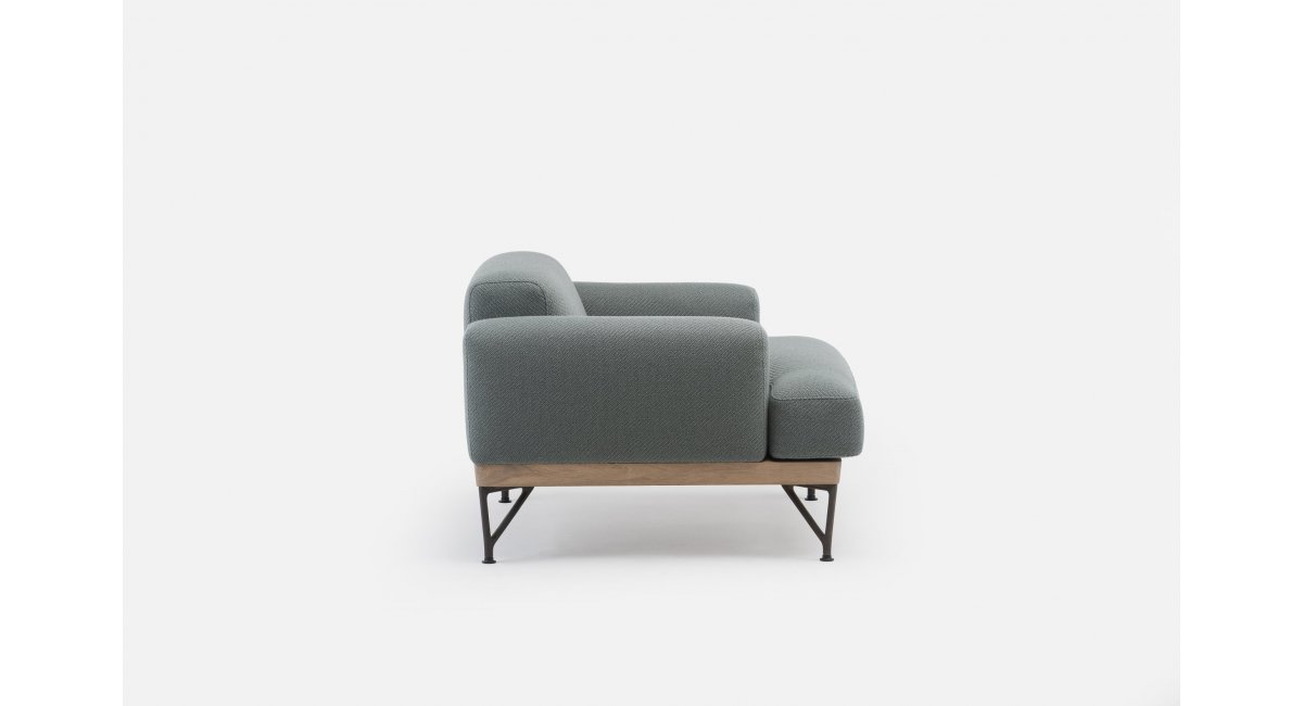 Armstrong Armchair, De la Espada
